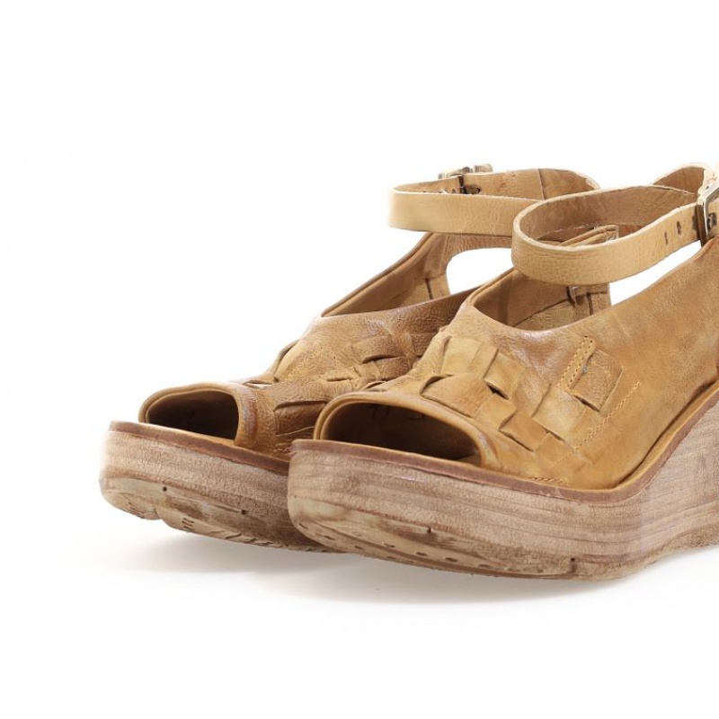 Khaki A.S.98 Nan Women's Sandals | IL-DBEF78432